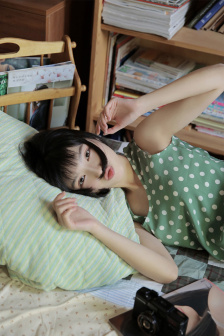 成色18K.8811.7V黑莓