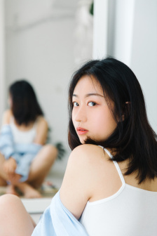 三年片段在线观看免费观看第一集